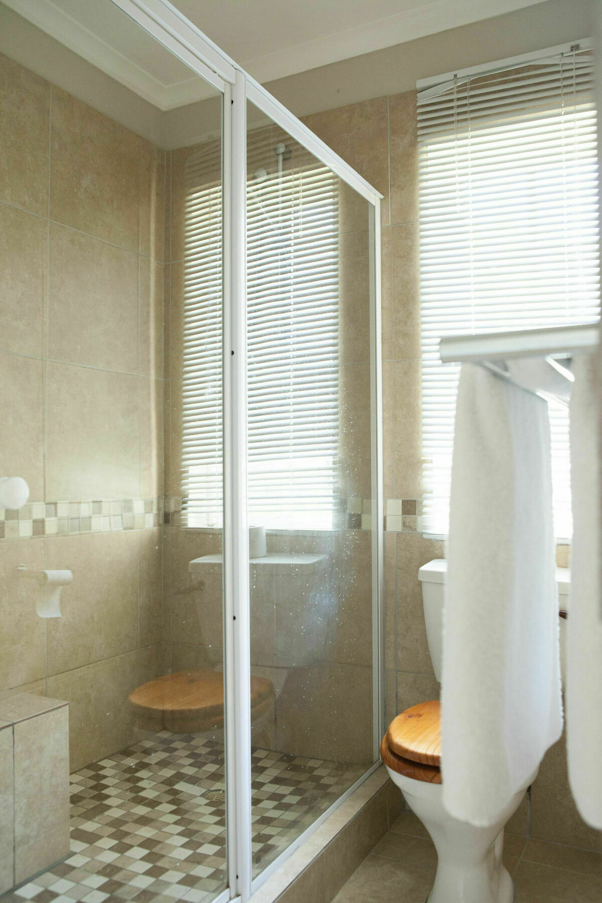33 Strawberry Lane - Studio And Cottage เคปทาวน์ ภายนอก รูปภาพ
